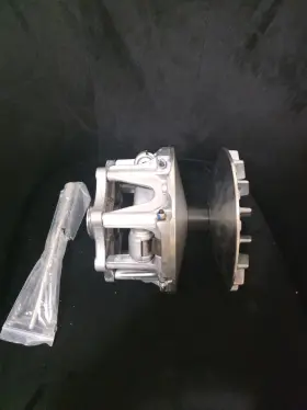 Xy012 Can-am New Maverick X3 Primary Drive Clutch Assembly With Puller Tool