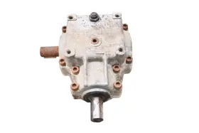 R100-003m-a0427 Gravely 12 Treker 4x4 Transfer Gear Case