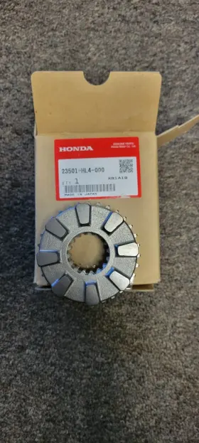 23501-hl4-000 Honda Pioneer 1000 Oem Gear 31t