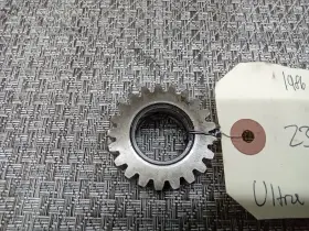 23930-vm6-000 Honda 23930-vm6-010 1986 Trx125 Oem Gear Ultra Low Driven 21t