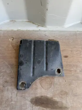 40550-950-000sg Honda 77-84 Fl250 Odyssey Fl 250 Transmission Reduction Case Cover Plate Bracket