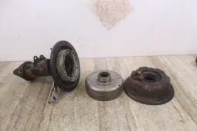 43100-hb3-000 Honda 1986 Trx 200sx Rear Axle Housing With Brake Drum And Cover