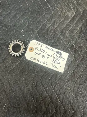 Om63-26 Honda Odyssey Fl350 Transmission Primary Gear 18t Oem New