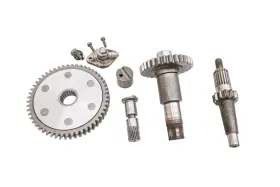 13107-s003 Kawasaki 04 Kfx50 Transmission