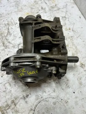 13216-1188 Kawasaki 2003 Prairie 360 2002 650 Rear Back Differential Diff Housing Case