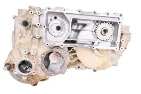 K7311-11012 Kubota 09 Rtv500 Transmission Gear Case Housing