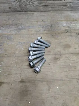 Slingshot-002 Polaris 11516331 15-19 16 Slingshot Sl Transmission Bolts