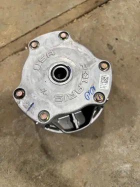 1323357 Polaris 2017 Rzr 1000s Drive Clutch 615 Miles On It. Is In Great Shape