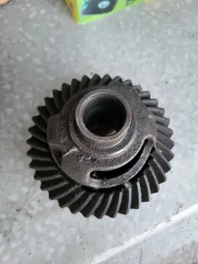 13322505 Polaris 1332505 2008 Ranger 500 Rear Back Differential Gear For Gearbox