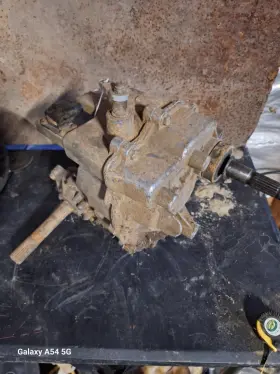 1341284 Polaris Scrambler 500 4x4 Transmission 1999-2003