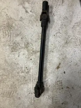 1380061 Polaris 02 Sportsman 400 Front Drive Shaft Axle U Joint