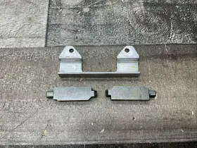3233031 Polaris 3233030 Lock Bracket Gearcase Interlock Pins Qty 2 300/400 Atv