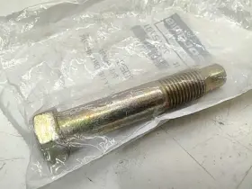 7512701 Polaris Shoulder Bolt - 2000 Nos
