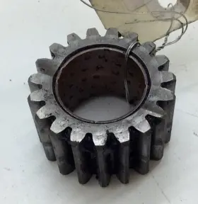 21110-24200 Suzuki 19t Primary Drive Gear Alt 125 50 Lt 185 Quadrunner 83-87