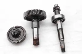 24131-08h00 Suzuki 08 Quadsport 90 2x4 Transmission Gears And Shafts Ltz90