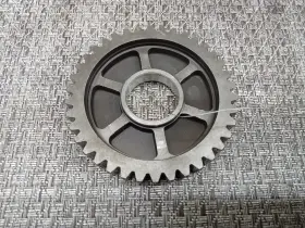 24311-24402 Suzuki 1985 Lt185 Model F Oem Gear 1st Driven Nt 38