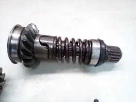 24900-18820 Suzuki 1986 Lt-f 230 Quadrunner Transmission Secondary Output Gears Shaft Ltf