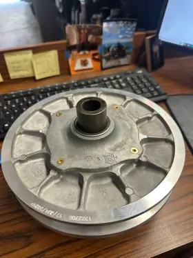 1322708 Team Polaris Sportsman 500 Driven Clutch Pt#