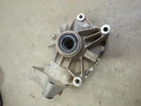 2hc-g6101-03-00 Yamaha Yxz 1000 Eps Se 16 Differential Rear Gear Case 16-24 22 1000r 2654 Miles