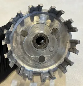 37f02t Yamaha Oem 1988 - 2006 Blaster 200 Yfs200 Clutch Basket Primary Driven Gear Comp