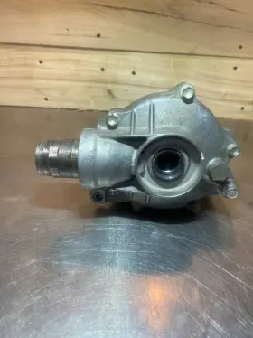 3b4-46161-00-00 Yamaha 07-13 Grizzly 700 Front Diff Gear Case Housing Shell Only Oem 3b4-46161