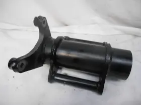 3gg-25311-01-98 Yamaha 2006 Banshee Yfz350 Oem Stock Rear Hub Bearing Carrier Fits 1989-2006