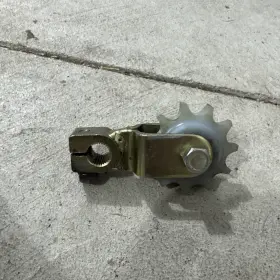 3x3-25388-01-00 Yamaha Yt125 1981 Chain Puller/tensioner