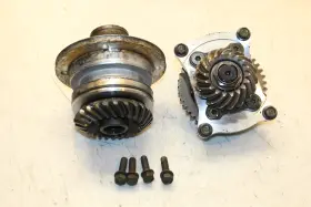 5km-17551-10-00 Yamaha 2006 Grizzly Yfm 660 Bevel Gear Shaft Pinon