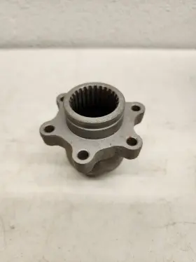5ug-46212-00-00 Yamaha 2004 - 2013 Rhino Yxr 450 660 700 F Rear Driveshaft Boss